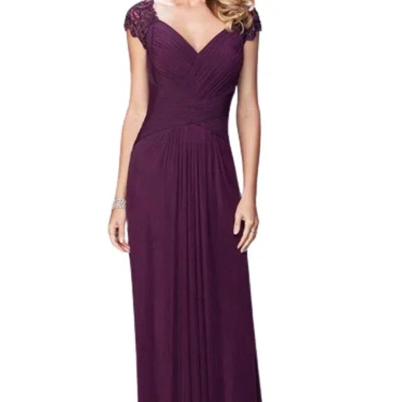 NWT La Femme 23084SC Jersey Evening Dress Purple Size 8